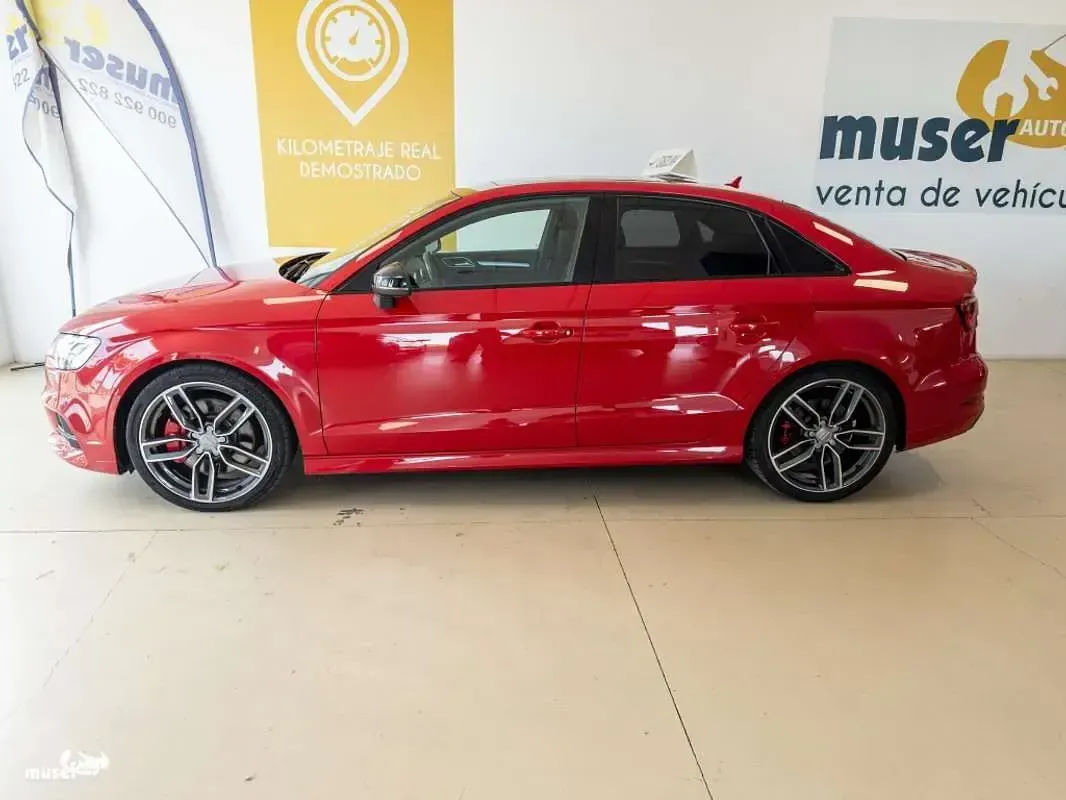 Usado Audi S3 Sportback 310 CV (228 kW) 2018 Rojo Utilitario