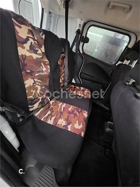 Usado Ford Transit Connect 100 CV (73 kW) 2017 Blanco Monovolumen