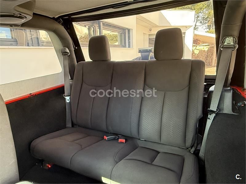 Usado Jeep Wrangler Sport 200 CV (147 kW) 2015 Rojo SUV