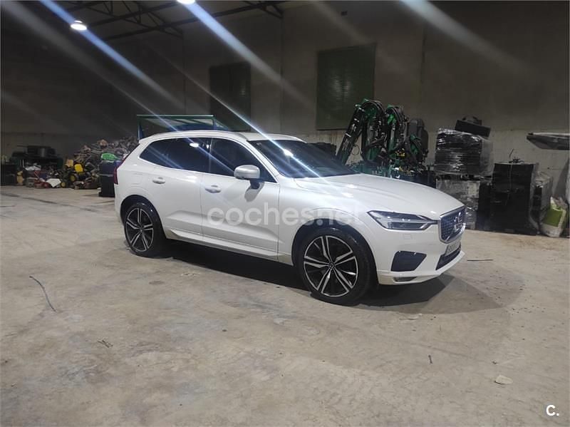 Usado Volvo XC60 R-Design 310 CV (228 kW) 2018 Blanco SUV