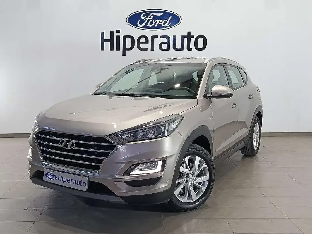 Usado Hyundai Tucson 116 CV (85 kW) 2020 Gris SUV