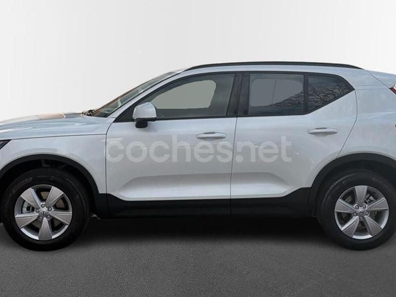 Nuevo Volvo XC40 163 CV (119 kW) 2025 Blanco SUV