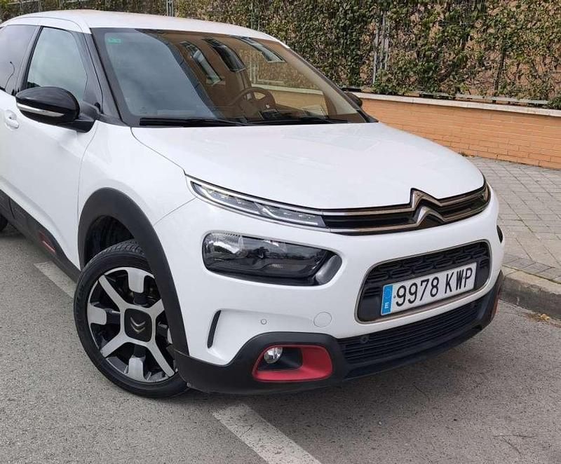 Usado Citroën C4 Cactus PureTech 110 CV (80 kW) 2019 Blanco Utilitario