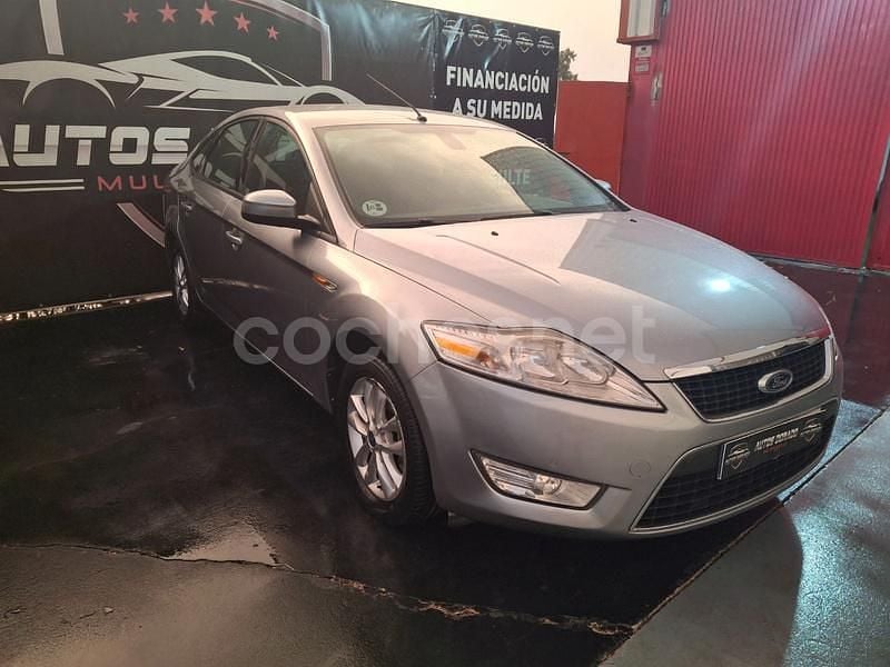 Usado Ford Mondeo 125 CV (91 kW) 2010 Gris / plata Berlina
