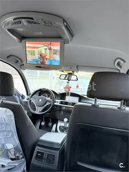 Usado BMW 320 177 CV (130 kW) 2010 Gris / plata Berlina