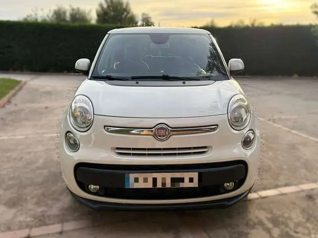 Usado Fiat 500L 84 CV (61 kW) 2013 Blanco Monovolumen
