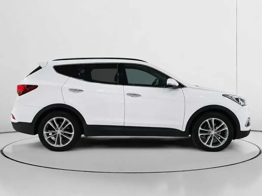 Usado Hyundai Santa Fe Style 201 CV (147 kW) 2017 Blanco SUV