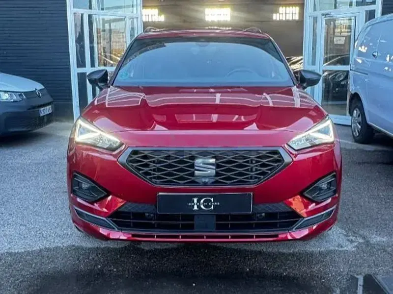 Usado Seat Tarraco Xperience 200 CV (147 kW) 2022 Rojo SUV