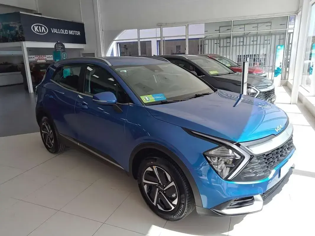Usado Kia Sportage 159 CV (116 kW) 2024 Azul SUV