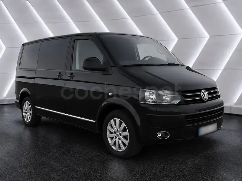 Usado VW Multivan Comfortline 180 CV (132 kW) 2011 Negro Monovolumen