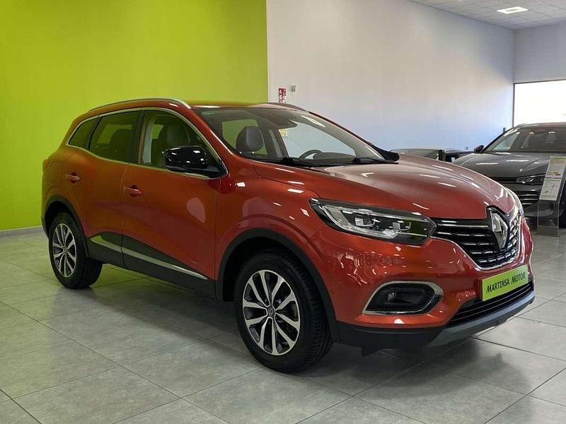 Usado Renault Kadjar Zen 116 CV (85 kW) 2020 Rojo SUV