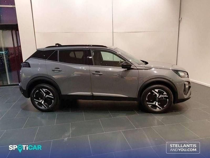 Usado Peugeot 2008 Allure 101 HP (74 kW) 2025 Cinzento SUV