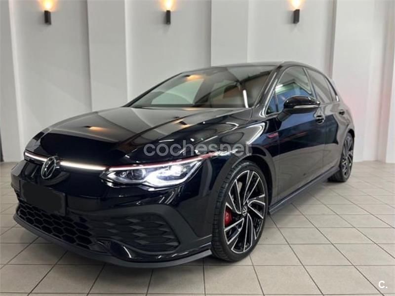Usado VW Golf VII GTI Clubsport 301 CV (221 kW) 2021 Negro Utilitario