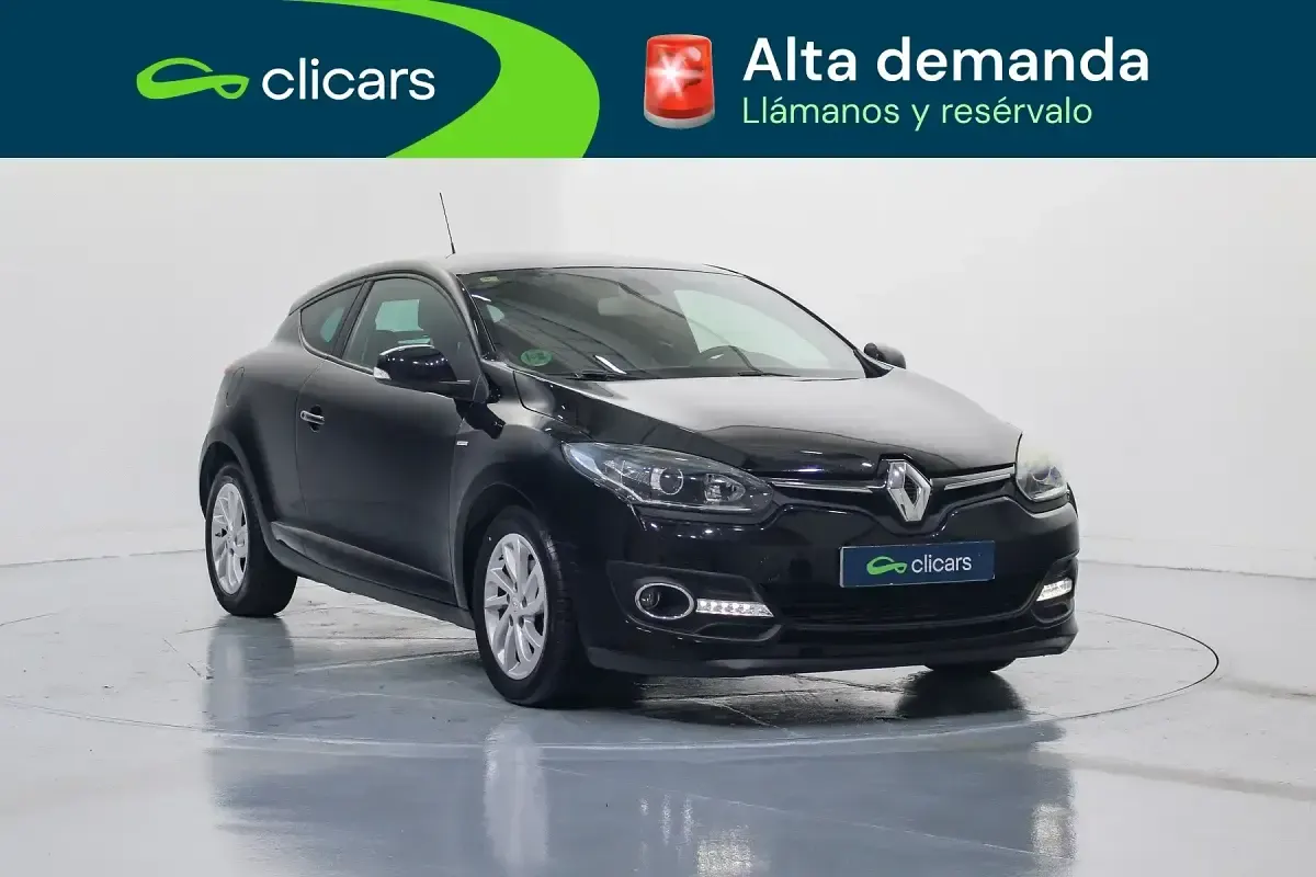 Usado Renault Mégane LIMITED 116 CV (85 kW) 2016 Negro Coupe