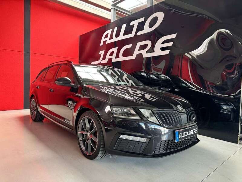 Negro Usado 2019 Skoda Octavia RS Familiar | 22.990 € (Caro) - Imagen 1/4