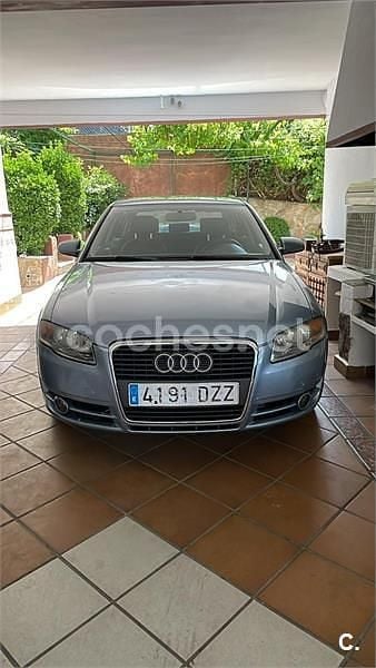 Usado Audi A4 163 CV (119 kW) 2006 Azul Berlina