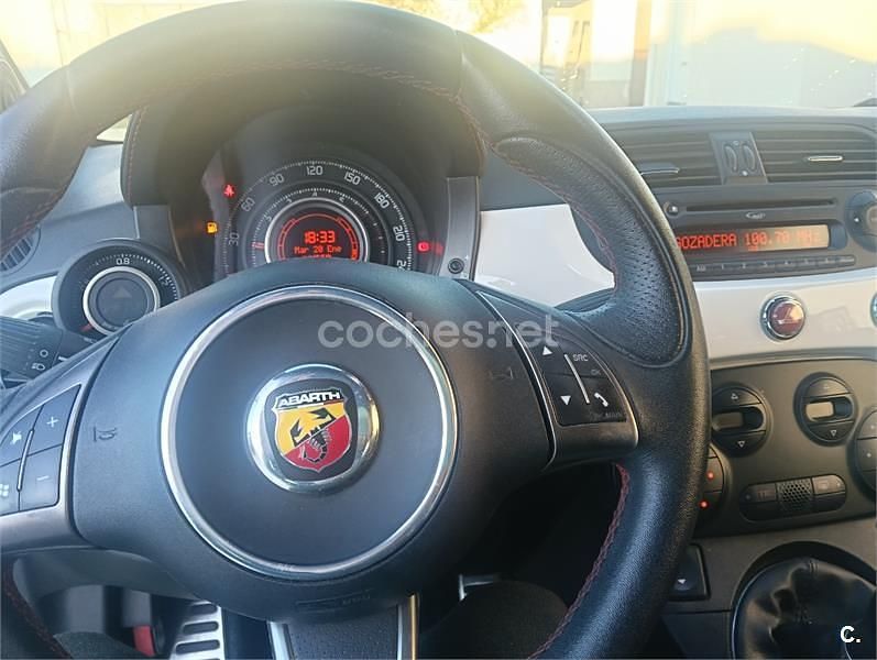 Usado Abarth 500 135 CV (99 kW) 2011 Blanco Berlina
