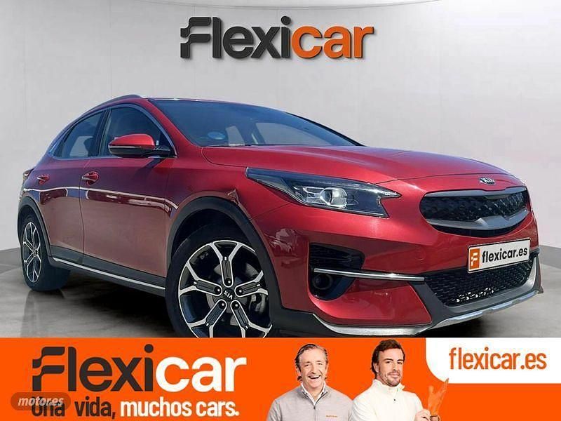 Usado Kia XCeed 141 CV (103 kW) 2021 Granate SUV
