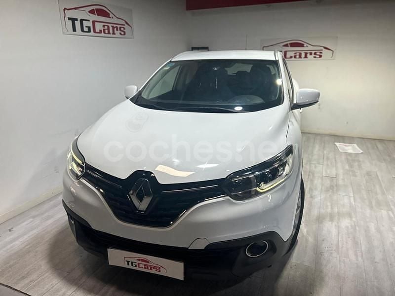 Blanco Usado 2015 Renault Kadjar Intens SUV | 9850 € (Buen precio) - Imagen 1/4
