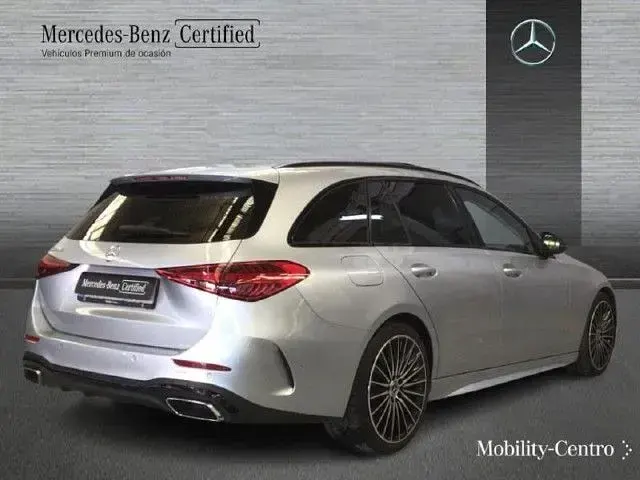 Usado Mercedes C220 200 CV (147 kW) 2024 Plata hightech