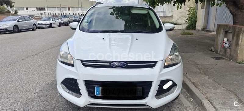 Amarillo Usado 2014 Ford Kuga Titanium SUV | 9600 € (Precio justo) - Imagen 1/4
