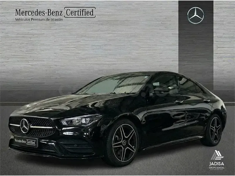 Usado Mercedes CLA200 163 CV (119 kW) 2025 Negro Berlina