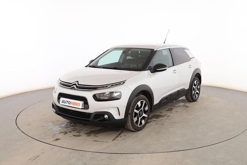 Begagnad Citroën C4 Shine 100 HK (73 kW) 2018 SUV