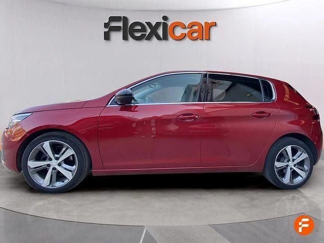 Usado Peugeot 308 Allure 130 CV (95 kW) 2019 Rojo Berlina
