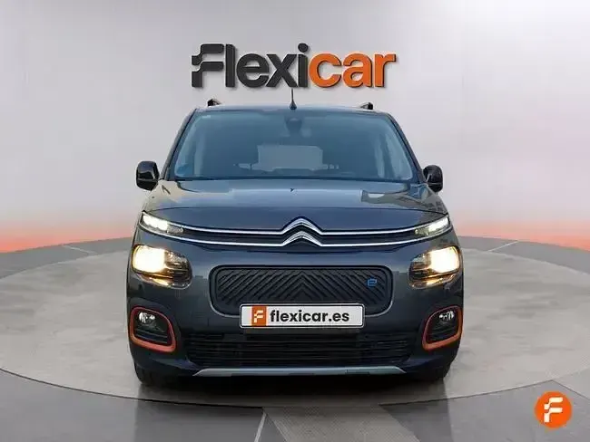 Usado Citroën e-Berlingo Feel 100 kW (136 CV) 2023 Gris Monovolumen
