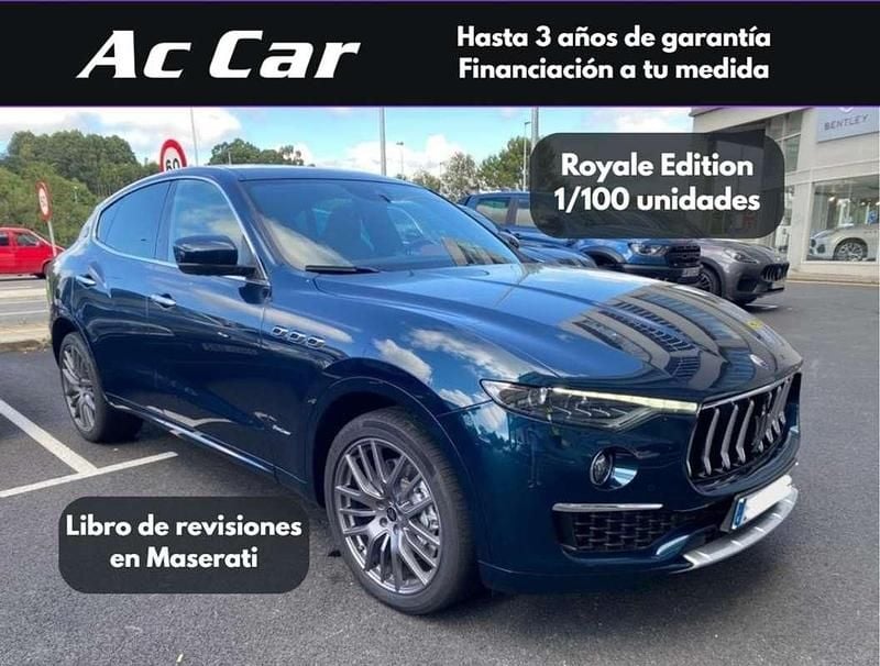 Azul Usado 2020 Maserati Levante SUV | 55.500 € (Caro) - Imagen 1/4