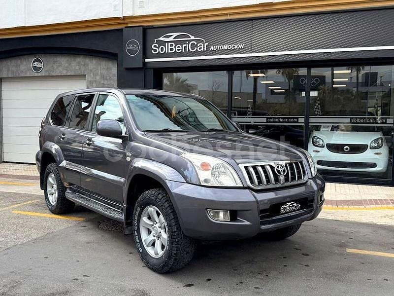 Gris / plata Usado 2006 Toyota Land Cruiser SUV | 22.900 € (Precio justo) - Imagen 1/4