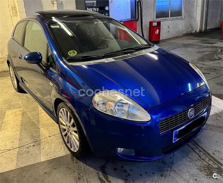 Usado Fiat Grande Punto Sport 130 CV (95 kW) 2009 Azul Utilitario