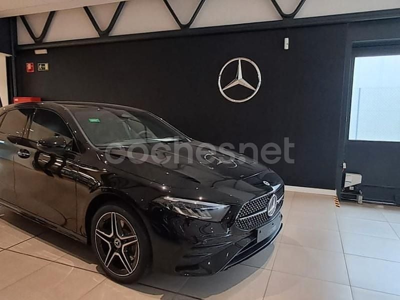 Negro Nuevo 2025 Mercedes A250 Berlina | 44.400 € (Precio justo) - Imagen 1/4