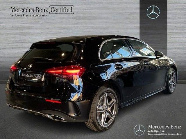 Usado Mercedes A250 AMG line 218 CV (160 kW) 2024 Negro Berlina