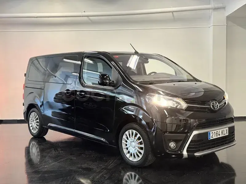 Usado Toyota Proace Verso 177 CV (130 kW) 2018 Negro Familiar