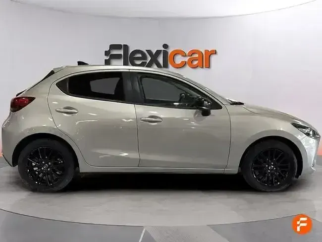 Usado Mazda 2 Homura-Line 90 CV (66 kW) 2022 Gris Berlina