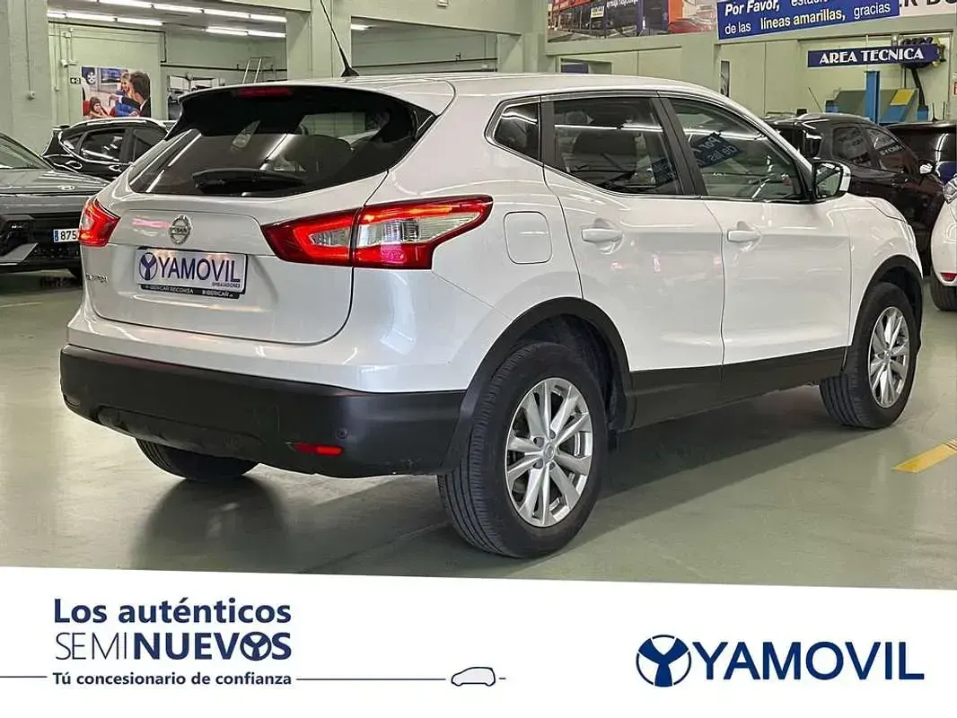 Usado Nissan Qashqai Acenta 116 CV (85 kW) 2017 Blanco SUV