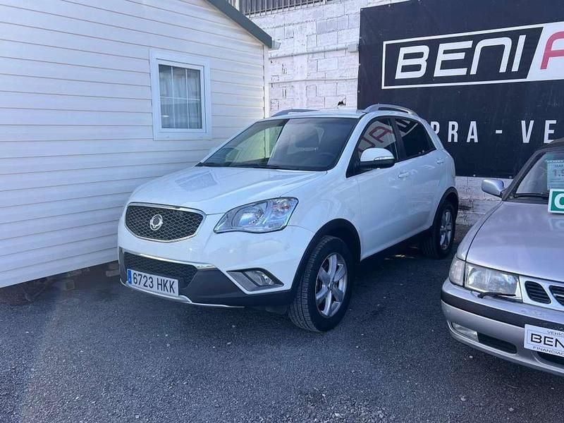 Blanco Usado 2012 Ssangyong (KGM) Korando Premium Plus SUV | 10.990 € (Un poco caro) - Imagen 1/2