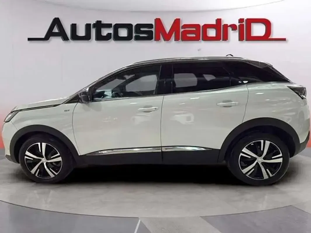 Usado Peugeot 3008 GT 131 CV (96 kW) 2021 Blanco SUV