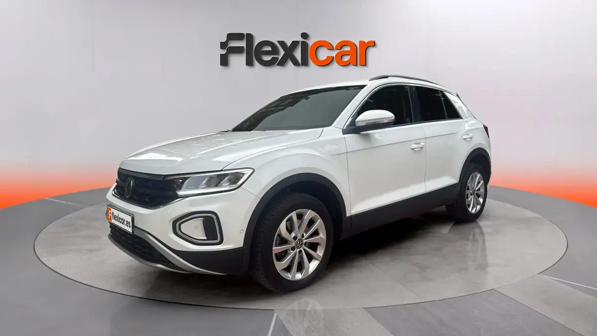 Usado VW T-Roc Life 150 CV (110 kW) 2023 Blanco SUV