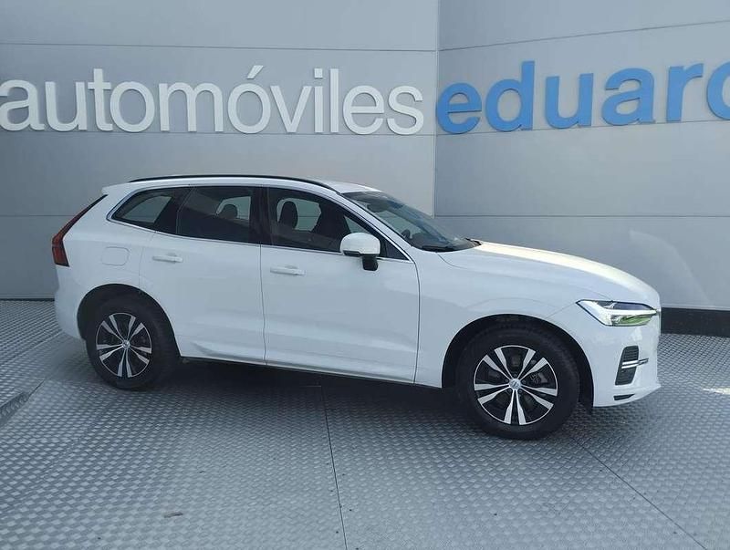 Blanco Usado 2022 Volvo XC60 Core SUV | 31.500 € (Precio justo) - Imagen 1/4