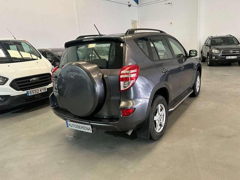 Usado Toyota RAV4 Active 150 CV (110 kW) 2010 Gris SUV