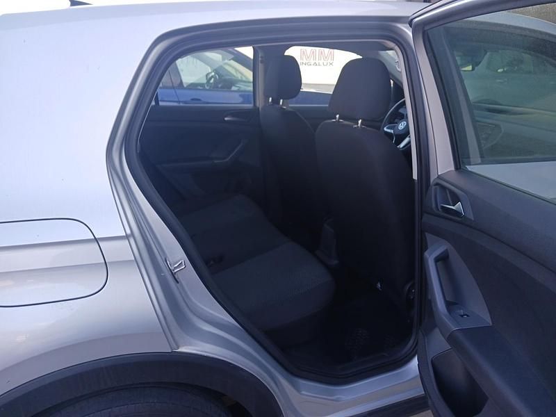 Usado VW T-Cross Edition 95 CV (69 kW) 2021 Plata réflex metalizado SUV