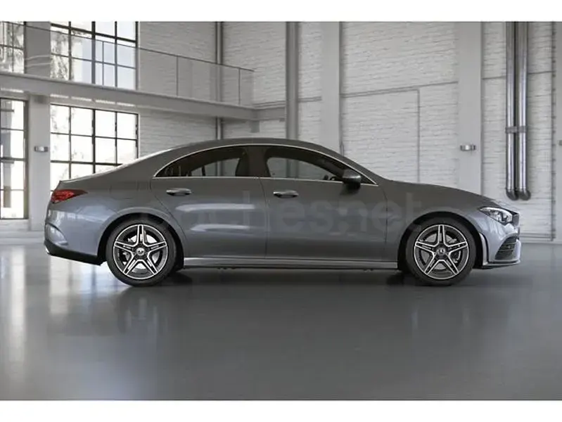 Usado Mercedes CLA250e 218 CV (160 kW) 2022 Gris / plata Coupe
