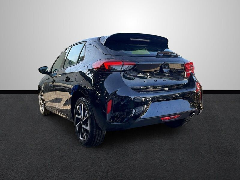 Usado Opel Corsa S 110 CV (80 kW) 2024 Negro Utilitario