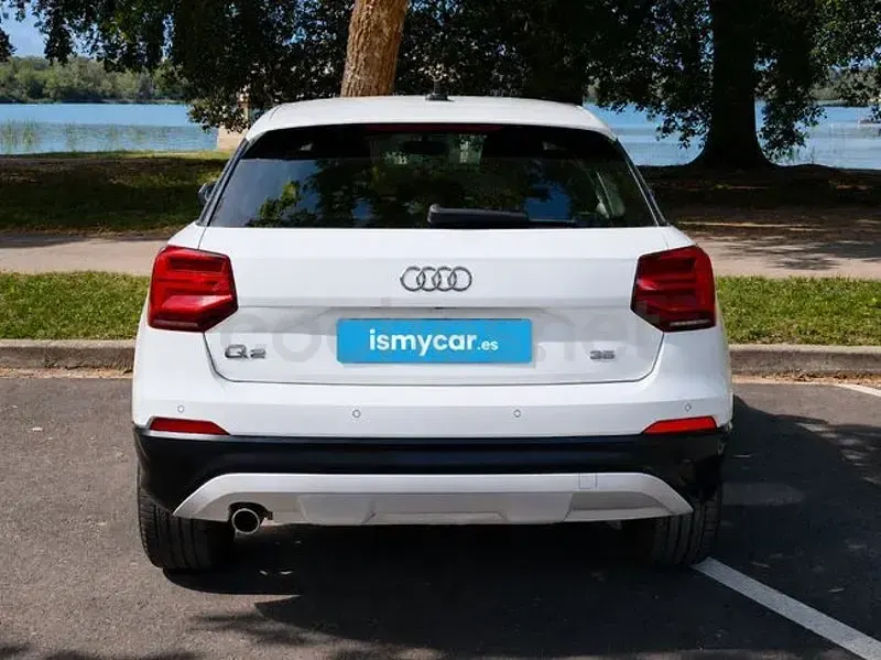Usado Audi Q2 Design 116 CV (85 kW) 2019 Blanco SUV