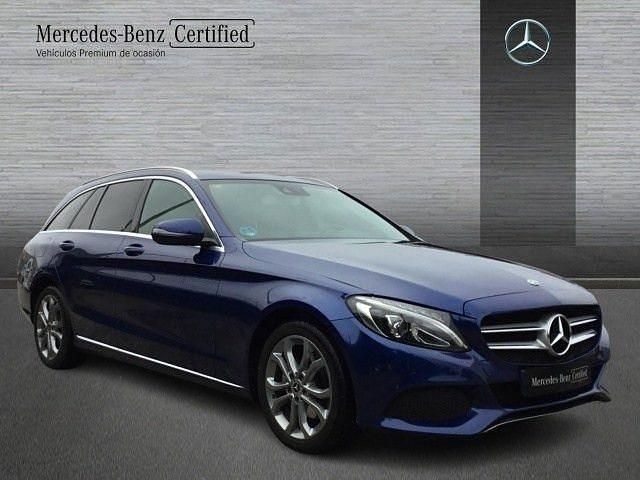 Usado Mercedes C220 Avantgarde 170 CV (125 kW) 2018 Azul Familiar