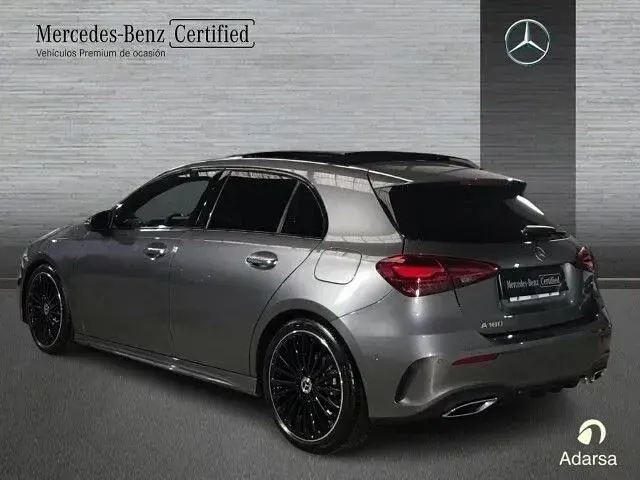 Usado Mercedes A180 136 CV (100 kW) 2026 Gris montaña