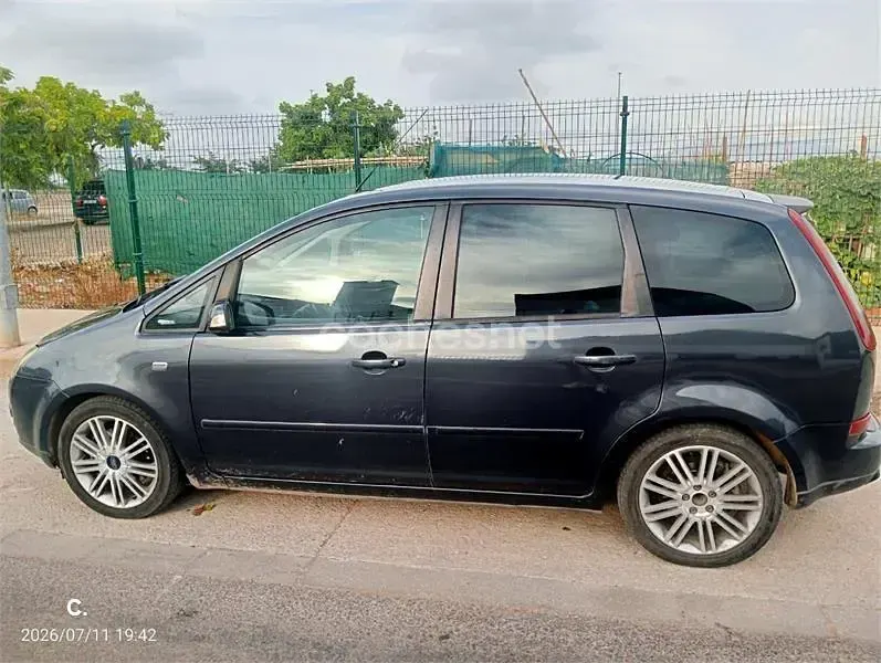 Usado Ford C-MAX Ghia 136 CV (100 kW) 2005 Azul Monovolumen