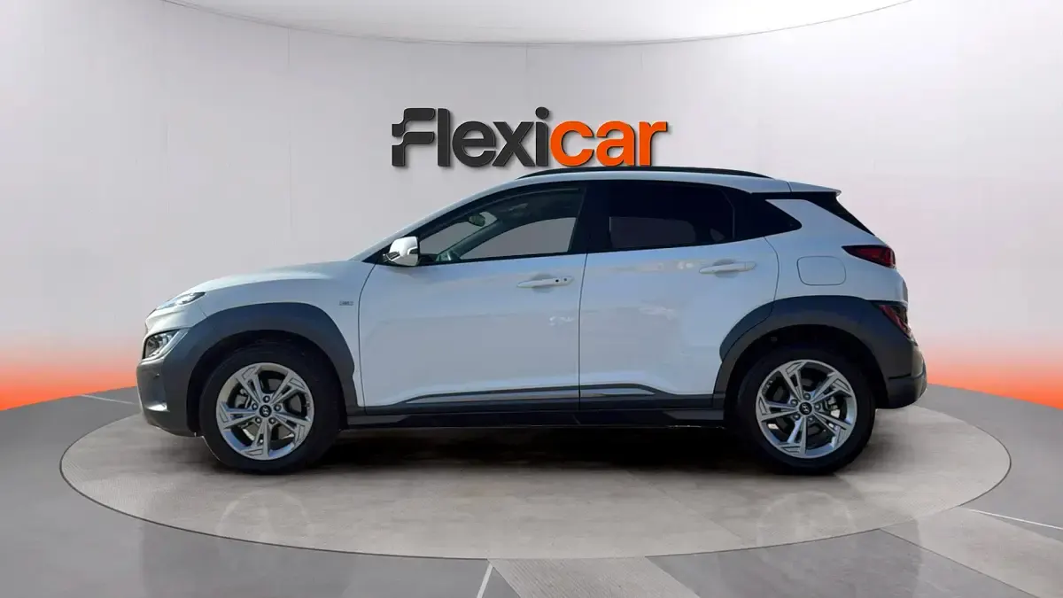 Usado Hyundai Kona 136 CV (100 kW) 2021 Blanco SUV